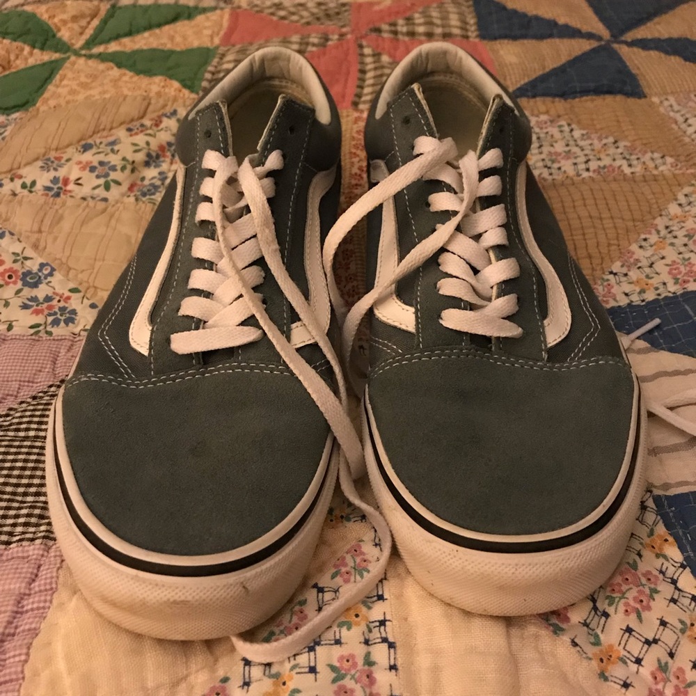 Men’s size 10.0 Old Skool Vans